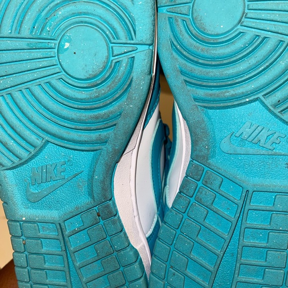 Nike White and Blue Dunks - Picture 4 of 5
